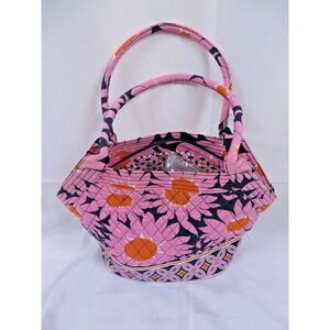 Vera Bradley Retired Pattern Loves Me Bucket Tote Zip Close Very Clean